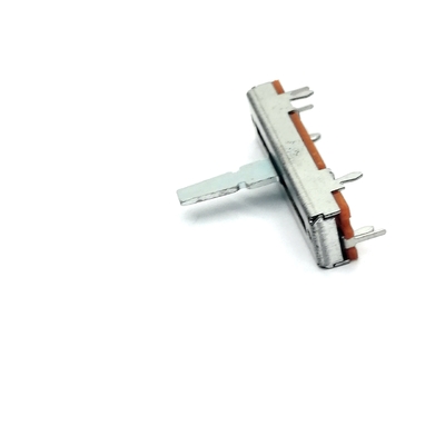 Uzunluk 35mm B10k Fader AC300V Tek Kanal Fader Karıştırma Masası