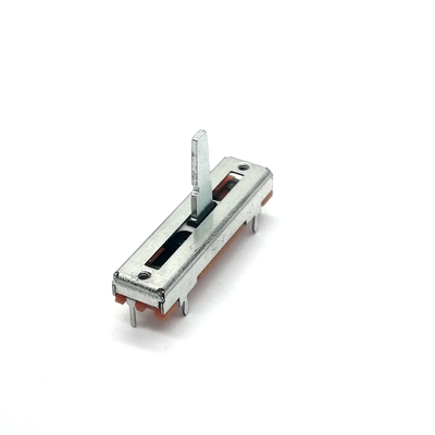 Uzunluk 35mm B10k Fader AC300V Tek Kanal Fader Karıştırma Masası